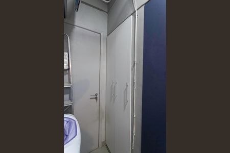 Apartamento à venda com 64m², 2 quartos e 2 vagas Apartamento à venda com 64m², 2 quartos e 2 vagasÁrea de serviço