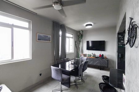 Sala de apartamento à venda com 2 quartos, 64m² em São Lucas, Belo Horizonte