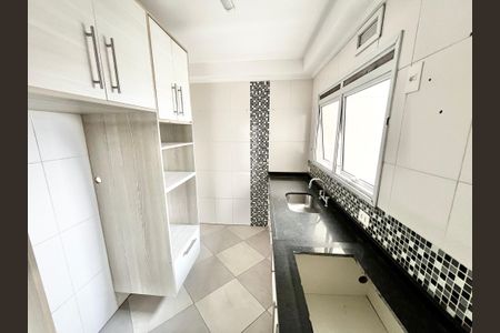 Apartamento à venda com 110m², 3 quartos e 2 vagasCozinha