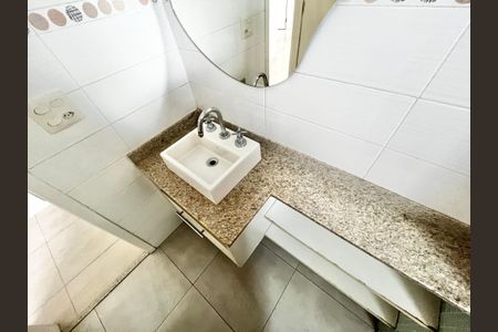 Apartamento à venda com 110m², 3 quartos e 2 vagasBanheiro da Suíte