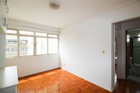 Apartamento à venda com 65m², 2 quartos e 1 vagaSala