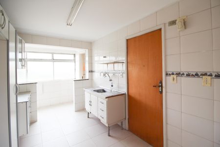 Apartamento à venda com 65m², 2 quartos e 1 vagaCozinha