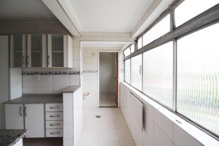 Apartamento à venda com 65m², 2 quartos e 1 vagaÁrea de Serviço