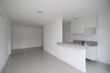 Apartamento para alugar com 79m², 2 quartos e 1 vagaSala