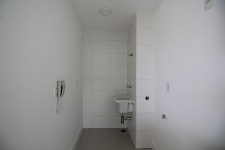 Apartamento para alugar com 79m², 2 quartos e 1 vagaÁrea de Serviço