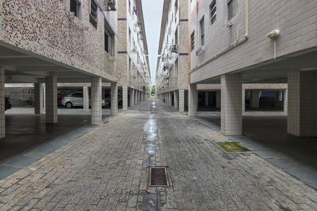Studio para alugar com 26m², 0 quarto e 1 vaga Studio para alugar com 26m², 0 quarto e 1 vagaGaragem