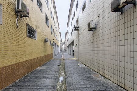 Studio para alugar com 26m², 0 quarto e 1 vaga Studio para alugar com 26m², 0 quarto e 1 vagaGaragem