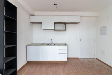 Apartamento para alugar com 30m², 1 quarto e sem vagaSala e Cozinha
