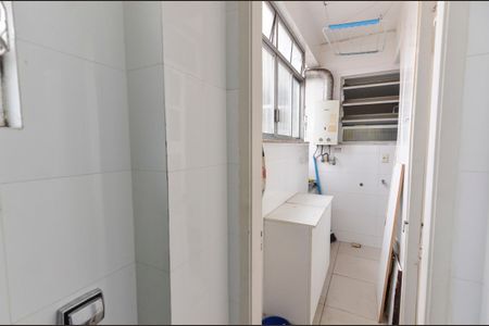 Apartamento à venda com 90m², 3 quartos e 1 vaga Apartamento à venda com 90m², 3 quartos e 1 vagaBanheiro de Serviço