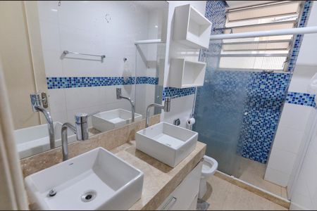 Apartamento à venda com 90m², 3 quartos e 1 vaga Apartamento à venda com 90m², 3 quartos e 1 vagaBanheiro 2
