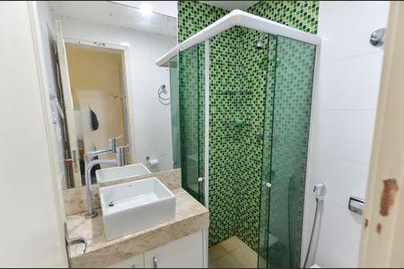 Apartamento à venda com 90m², 3 quartos e 1 vaga Apartamento à venda com 90m², 3 quartos e 1 vagaBanheiro 1