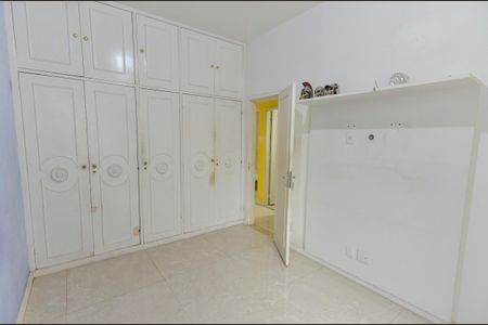 Apartamento à venda com 90m², 3 quartos e 1 vaga Apartamento à venda com 90m², 3 quartos e 1 vagaQuarto 2