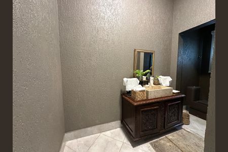 Casa de condomínio para alugar com 680m², 5 quartos e 6 vagas Casa de condomínio para alugar com 680m², 5 quartos e 6 vagasLavabo