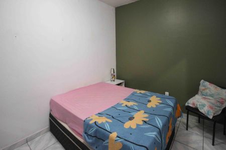 Casa à venda com 110m², 4 quartos e 2 vagas Casa à venda com 110m², 4 quartos e 2 vagasQuarto 02