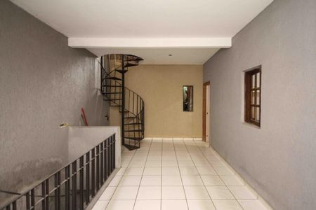 Casa à venda com 110m², 4 quartos e 2 vagas