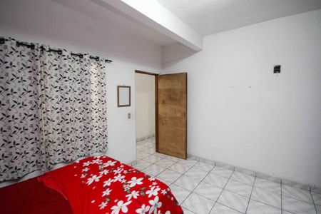 Casa à venda com 110m², 4 quartos e 2 vagas Casa à venda com 110m², 4 quartos e 2 vagasQuarto