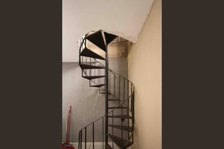 Casa à venda com 110m², 4 quartos e 2 vagas