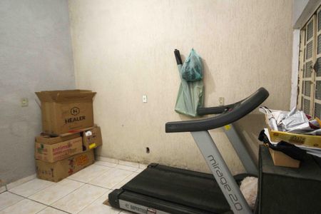 Casa à venda com 110m², 4 quartos e 2 vagas Casa à venda com 110m², 4 quartos e 2 vagasQuarto de Serviço