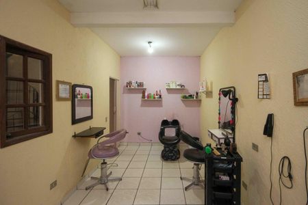 Casa à venda com 110m², 4 quartos e 2 vagas