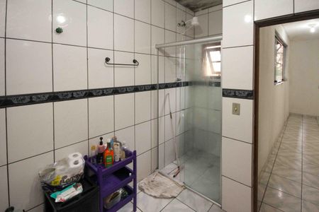 Casa à venda com 110m², 4 quartos e 2 vagas Casa à venda com 110m², 4 quartos e 2 vagasBanheiro