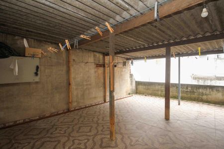 Casa à venda com 110m², 4 quartos e 2 vagas