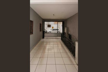 Casa à venda com 110m², 4 quartos e 2 vagas