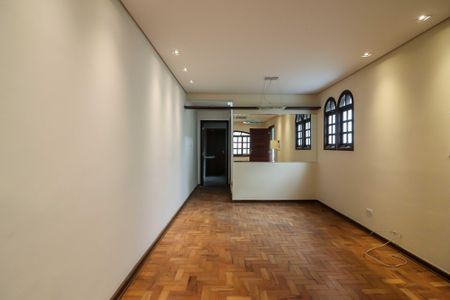 Casa para alugar com 125m², 3 quartos e 2 vagasSala