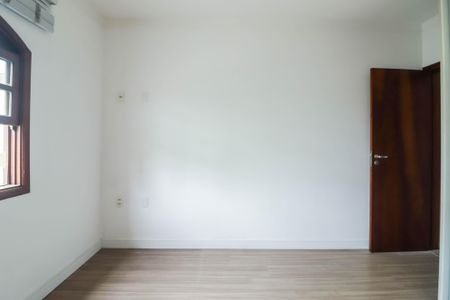 Casa para alugar com 125m², 3 quartos e 2 vagasQuarto 2