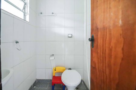 Casa para alugar com 125m², 3 quartos e 2 vagasBanheiro de Serviço