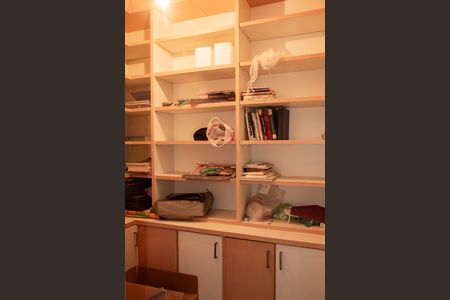 Apartamento para alugar com 127m², 3 quartos e 3 vagasQuarto de Serviço