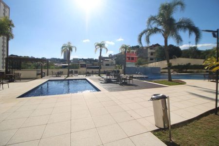 Apartamento à venda com 110m², 3 quartos e 2 vagasÁrea comum - Piscina