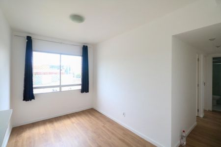 Sala de apartamento para alugar com 2 quartos, 44m² em Canhema, Diadema