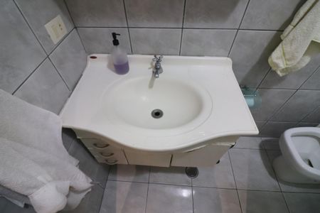 Apartamento à venda com 77m², 2 quartos e sem vagaBanheiro Social