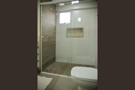 Apartamento para alugar com 135m², 3 quartos e 3 vagasSuíte 1 Banheiro 