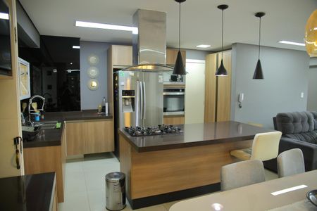 Apartamento para alugar com 135m², 3 quartos e 3 vagasCozinha 