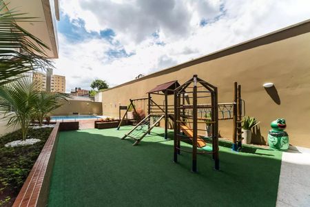 Apartamento para alugar com 135m², 3 quartos e 3 vagasÁrea comum - Playground