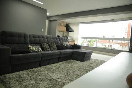 Apartamento para alugar com 135m², 3 quartos e 3 vagasSala