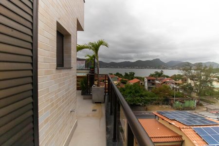 Apartamento à venda com 95m², 2 quartos e 2 vagasCobertura