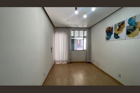 Apartamento para alugar com 48m², 2 quartos e 1 vagaSala
