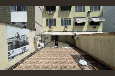 Apartamento para alugar com 48m², 2 quartos e 1 vagaQuintal