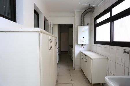 Apartamento para alugar com 109m², 3 quartos e 2 vagas Apartamento para alugar com 109m², 3 quartos e 2 vagasÁrea de Serviço