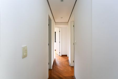 Apartamento para alugar com 109m², 3 quartos e 2 vagas Apartamento para alugar com 109m², 3 quartos e 2 vagascorredor
