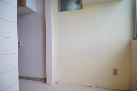 Apartamento para alugar com 72m², 3 quartos e 1 vagaÁrea de Serviço