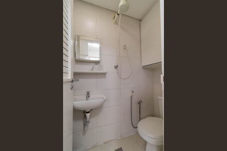 Apartamento à venda com 63m², 2 quartos e 1 vaga Apartamento à venda com 63m², 2 quartos e 1 vagaBanheiro de serviço