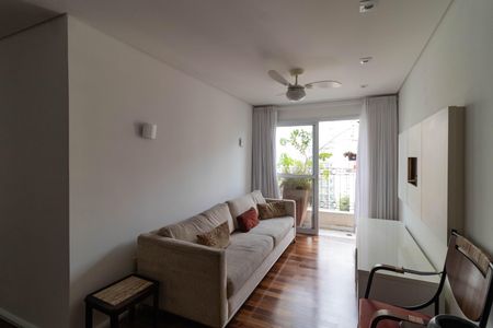 Sala de apartamento à venda com 2 quartos, 63m² em Perdizes, São Paulo