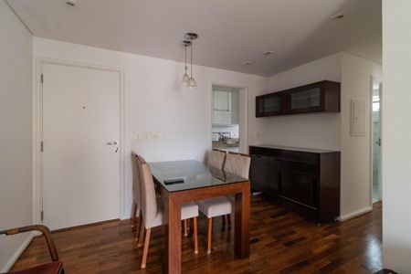 Apartamento à venda com 63m², 2 quartos e 1 vaga Apartamento à venda com 63m², 2 quartos e 1 vagaSala