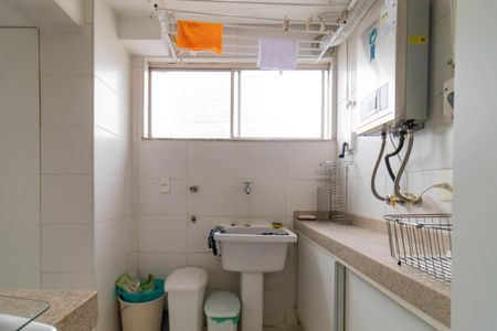 Apartamento à venda com 63m², 2 quartos e 1 vaga Apartamento à venda com 63m², 2 quartos e 1 vagaÁrea de Serviço