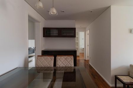 Apartamento à venda com 63m², 2 quartos e 1 vaga Apartamento à venda com 63m², 2 quartos e 1 vagaSala