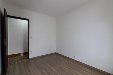 Casa para alugar com 150m², 4 quartos e 4 vagasCasa 1 - Quarto 2