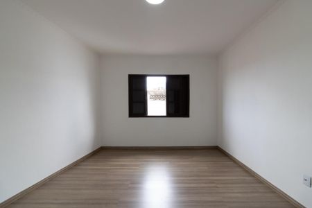 Casa para alugar com 150m², 4 quartos e 4 vagasCasa 1 - Quarto 1